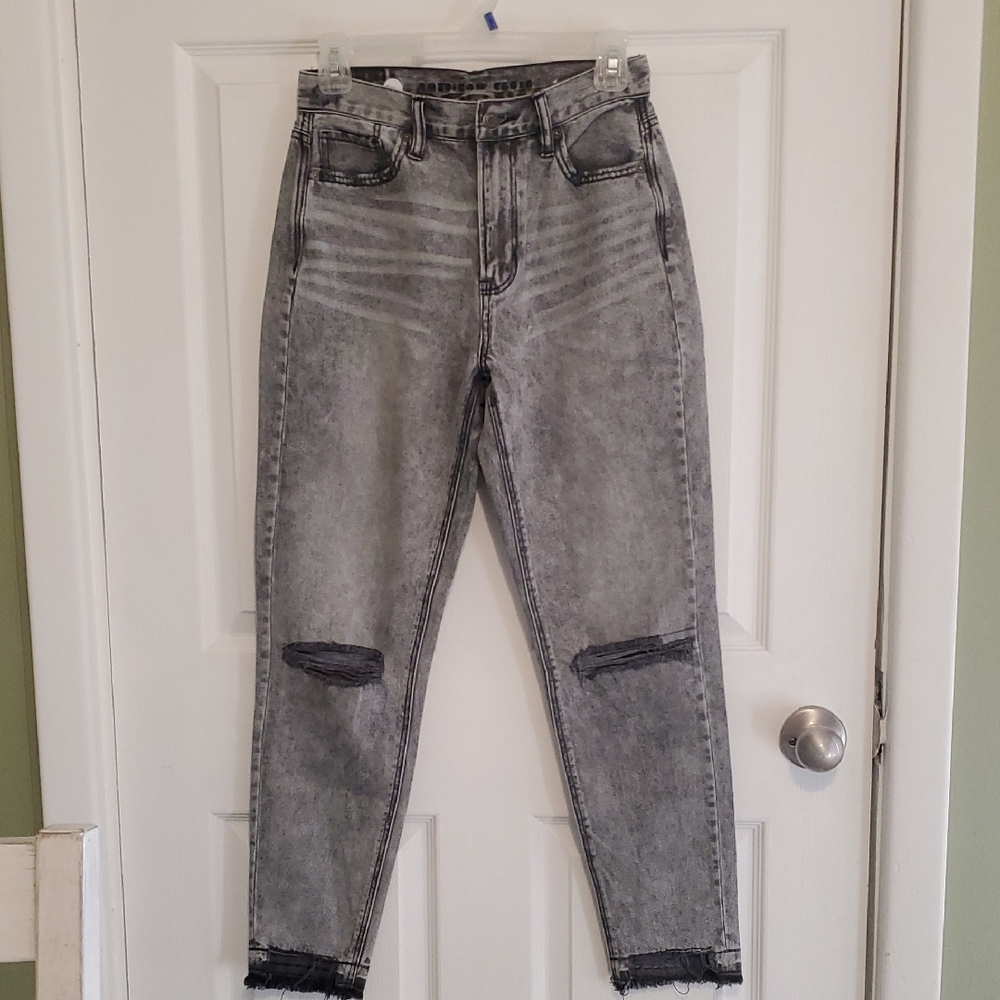 American Eagle Outfitters Gray Crop Ankle Jeans